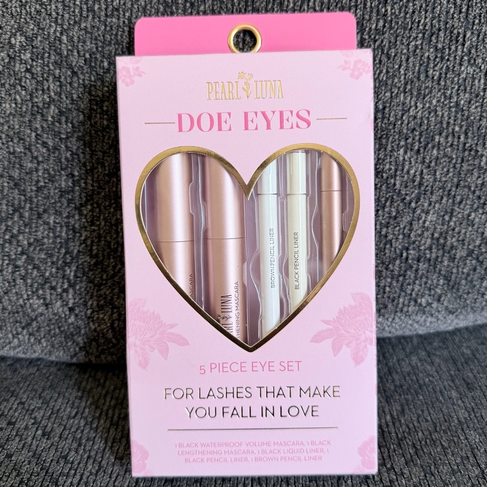 Pearl Luna Doe Eyes- 5 piece eye set